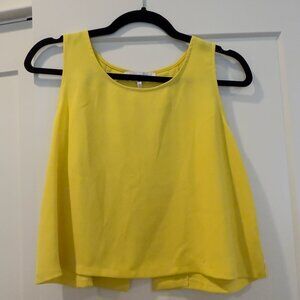 Harper Wren Sleeveless Swing Top – Yellow, Size S